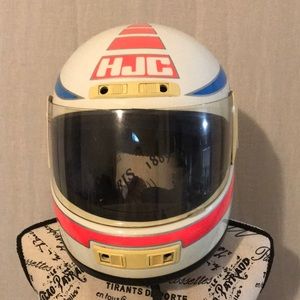 XL HJC motorcycle helmet.